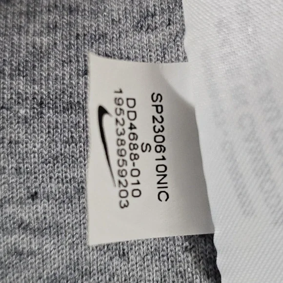 Nike Tech Fleece Hoodie Mens Small Grey Full Double Zip Sweatshirt DD4688-010 - Picture 4 of 16